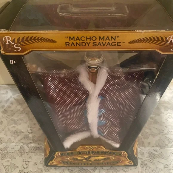 WWE Defining Moments Elite “Macho Man” Randy Savage (Wrestlemania III) Figure - Picture 4 of 8